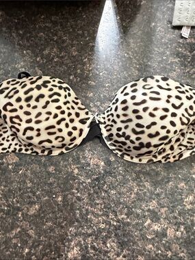 Leopard Print Padded Strapless Bra in Cream and Black